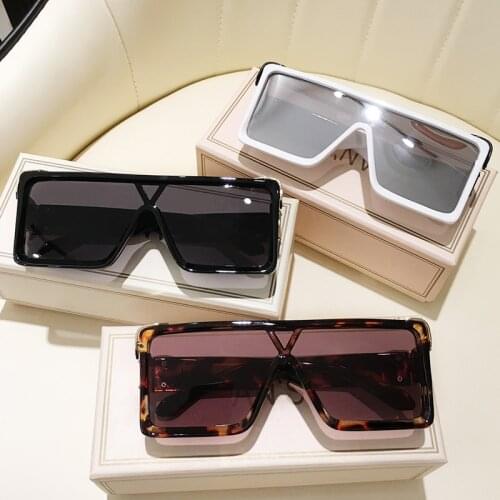 Vintage Square Steampunk Sunglasses Men Women 2020 Brand Design Retro Frame Clear Lens Sun Glasses Shades Cool Fashion S340