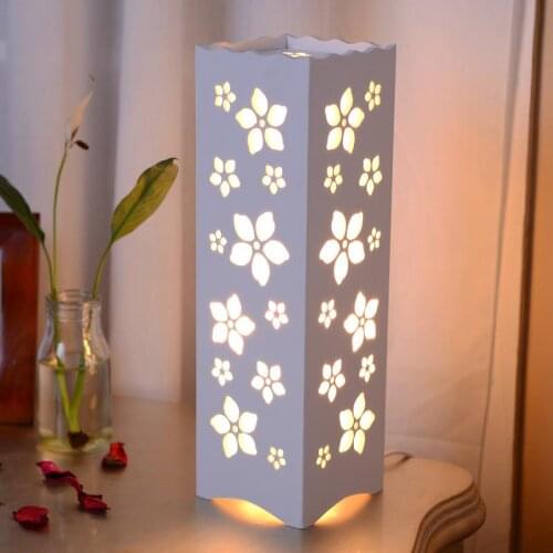 Bedside Table Lamp European creative lighting LED energy saving lamp study simple decoration light adjustable feeding FG595