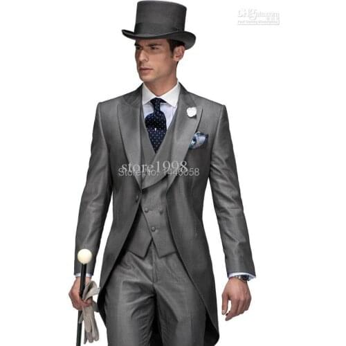 New Arrival Formal Men Tailcoats Grey Wedding Suits For Men Peaked Lapel Groomsman Wedding Suits Mens Wedding Tuxedo 3 Piece