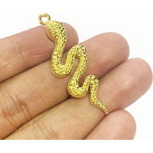 6pcs/Lot Fashion New Snake Charms Golden Pendants，For Diy Women Earring Necklace Aesthetics Accessories Jewelry Making Crafts