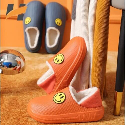 Ousefu Eva Lightweight waterproof plush Women Winter slippers Cartoon platform Indoor outdoor slippers home Kitchen work shoes