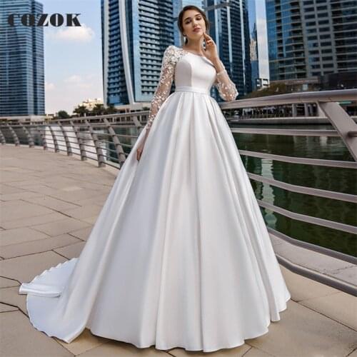 Elegnat Ball Gown Long Sleeve Satin Lace Appliques Wedding Dresses Plus Size Bride Wedding Gowns Custom Size CZ72