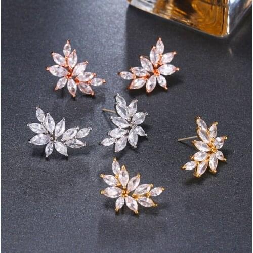 ORZTOON New Korean Minimalist Leaf Zircon Earrings For Women Elegant Luxury Engagement Dinner Ladies Earrings Fashion Jewelry