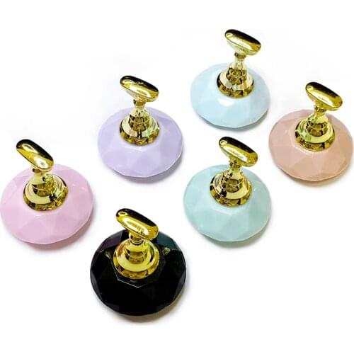 1Pc Magnetic Nail Holder + 5 Tips Practice Training Display Stand Plastic Holder Nail Art Polish False Tips Manicure Tool