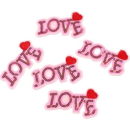 10pcs/lot Sequined Pink Love Stickers Embroidery Cartoon Heat Patches for Girl Dress Hat Shirt Bag Jeans Coat Sweaters DIY Badge
