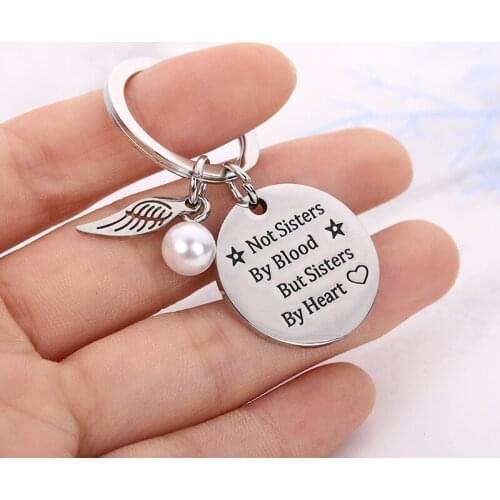 Fashion New Style "sister By Blood But Sister By" Feather Pearl Pendant Keychain Titanium Steel Keychain Friends Birthday Gift