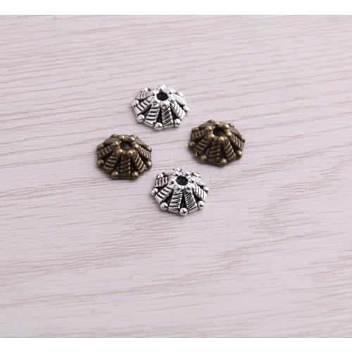 SWEET BELL 200pcs 5*11*11mm Two Color Bead Caps Charm Hollow MINI Flower Pendants Jewelry Accessories DIY Receptacle Charms