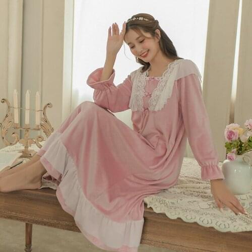 French Court Style Lsland Fleece Womens Autumn and Winter Plush Warm Nightdress Lace Long Sleeve Home Clothes