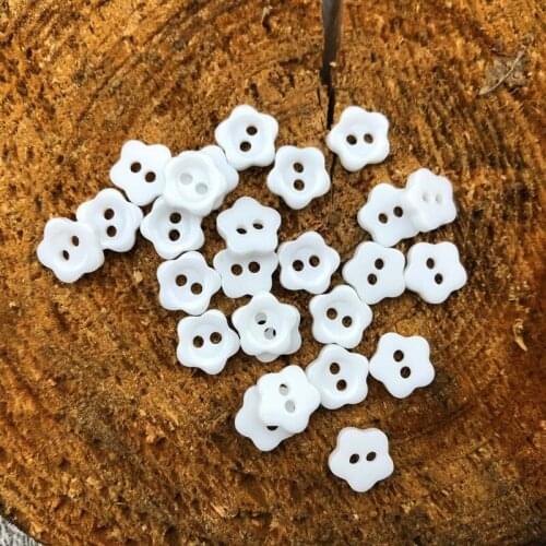 9-15mm clothes ccessories Two-holes five-plum resin buttons Childrens clothing small button Baby children sweater shirt buttons