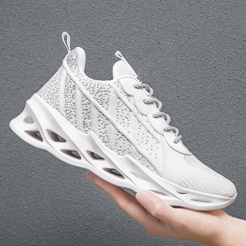 Shoes for Men Sneakers Summer Fashion Mesh Mans Sport Shoes Non-slip Damping Running Shoes 2020 New Free Shipping