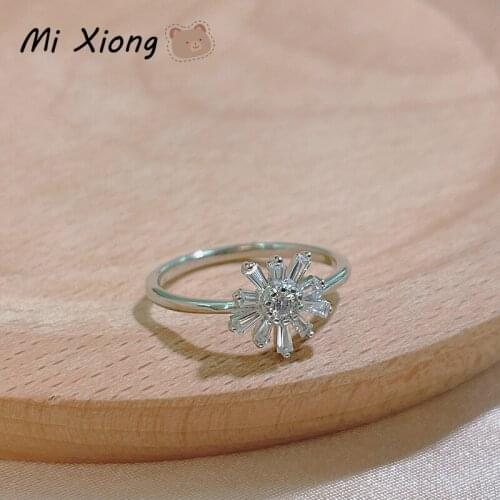 Mi Xiong Snowflake 925 Sterling Silver Ring for Women Luxury Jewelry Exquisite Elegant Wedding Engagement Party Romantic Classic