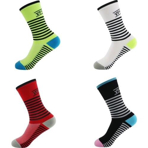 2 Pairs Fashion Printed Compression Socks Towel Bottom Non Slip Socks