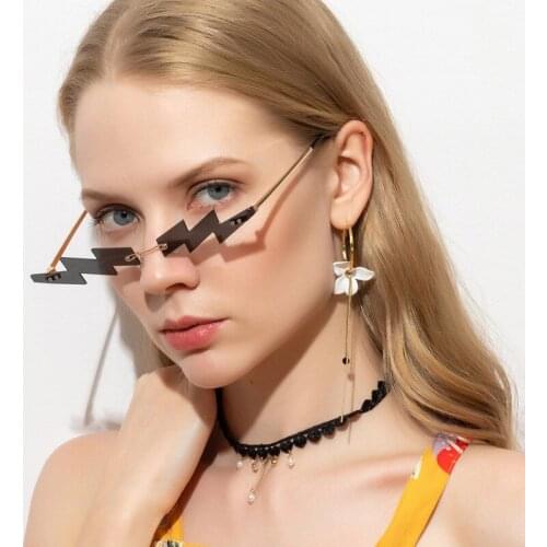 Small Rimless Cat Eye Sunglasses Women Vintage Punk Sun Glasses Unique Lightning Eyeglasses For Female Retro Lunette Uv400