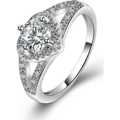 Japanese And Korean Version Of Delicate Heart-shaped Crystal Ring Fashion Simple Female Engagement