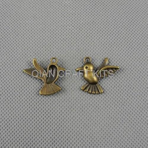 200pcs jewelry Making Jewellery Pendant Jewelry Findings Charms little flying bird zinc alloy