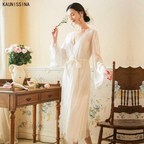 High Quality Women 2 Pieces Robe and Nightgown Sets Sleepwear White Lace Vintage Style Princess Soft Nightwear Sexy Homewear