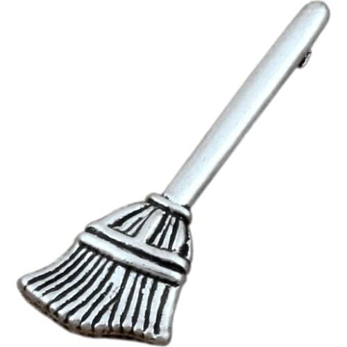 Broom Halloween Witch Broom Pendant 100Pcs/Lot Hot Sell Zinc Alloy Jewelry DIY 10 * 28mm 1.2g A-198
