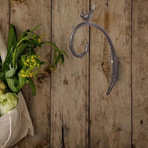 Retro Plant Hanging Bracket Anti-deform Iron Bird Feeders Wall Plant Hook for Lanterns