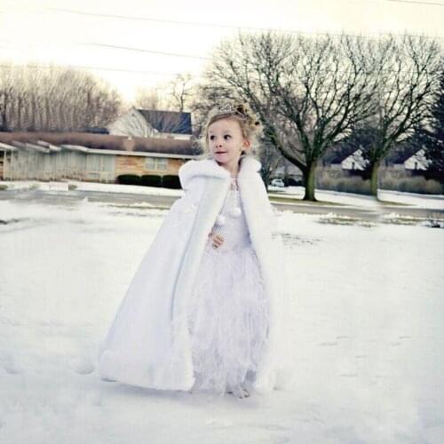 Princess Girl Cape White Elegant Wedding Cloaks Bridal Faux Fur Winter Wedding Accessories Bridal Wraps Bridal wedding cloak