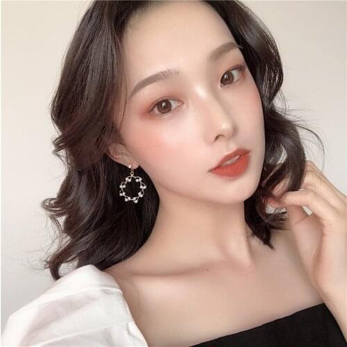 Earrings for Women Fashion Pearl Earrings Geometric Circle Dance Party Elegant Earrings Jewelry Wholesale