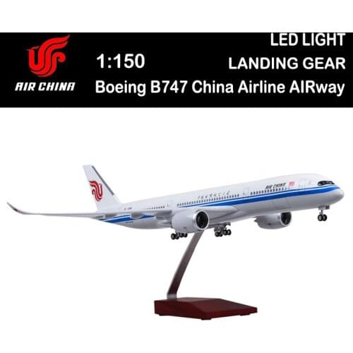 1/150 47CM Airplane Boeing B747 Aircraft China Airline AIRway Model Light Diecast Plane Toys Boys Adult Airliner Gifts Display