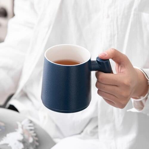 Japanese-style Vintage Ceramic Coffee Mug Tumbler Rust Glaze Tea Milk Beer Mug with Wood Handle Water Cup Home Office Drinkware