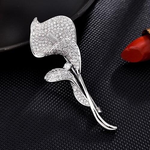 Elegant Calla Lily Flower Brooches for Women Luxury AAA Zircon Rhinestone Broach Pins Scarf Clothing Jewelry Accessories broche