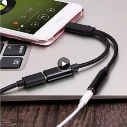 3.5mm USB Type-C Two-in-one Supports Simultaneous Charging And Audio Output Adapter Cable Can Convert USB-C To The 3.5mm Audio
