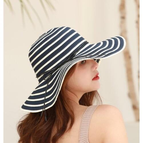 New Spring Summer and Autumn Sunshade Two Color Striped Big Edge Beach Hat Foldable Sunscreen Bow Womens Hat