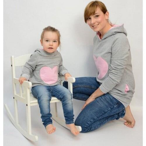 2020 autumn and winter hot sale in Europe and America heart-shaped hooded parent-child womens sweater