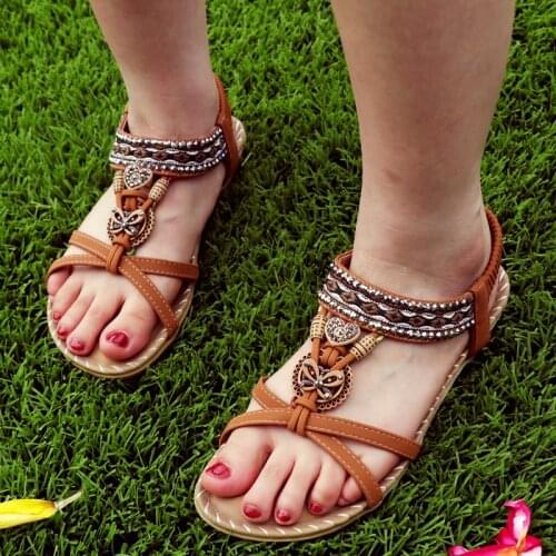 Women Beach Sandals Design Relief Floral Wedges Platform Shoes for Summer Retro Comfortable Non Slip Leather Gladiator Sandals
