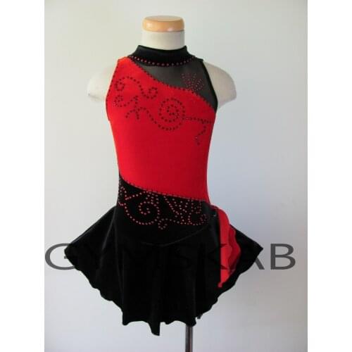 2018 Figure Skating Dress Womens Girls Customized Ice Skating Dress Contrast Color Sleeveless Gymnastics Costume 5516