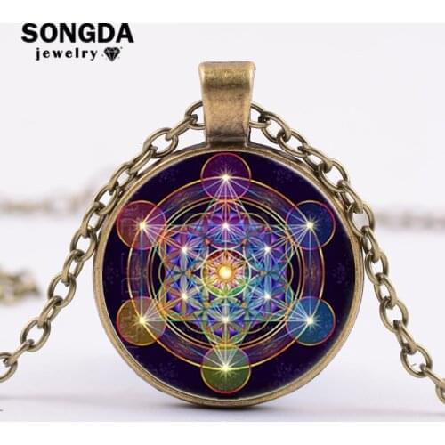 SONGDA Retro Sacred Geometry Metatron Cube Necklace Handmade Glass Convex Pendant Necklace Energy Structure of Universe Souvenir