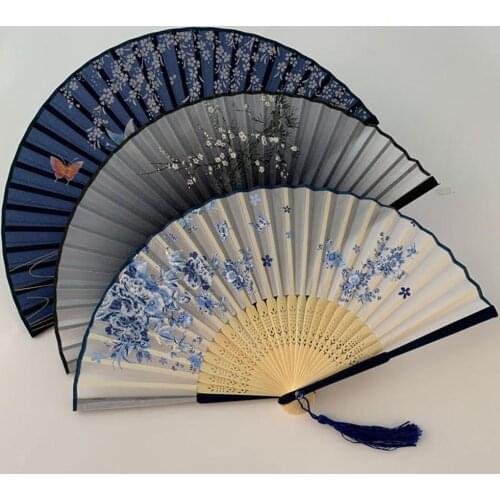 1pcs Chinese Japanese Folding Fan Wooden Shank Classical Dance Fan High Quality Tassel Elegent Female Fan