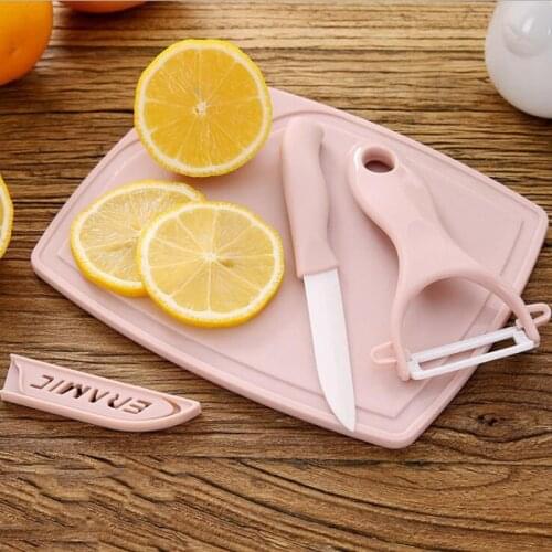 Environmentally Ceramic Knife Set With Fruit/Vegetable Peeler Mini Cutting Board Colorful Three-piece suit