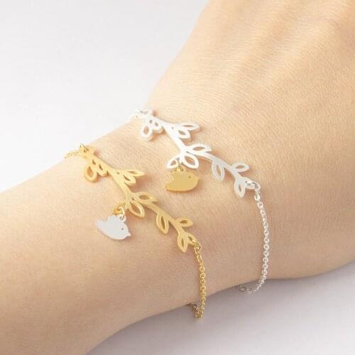 XPOUHC Bracelets With Charms