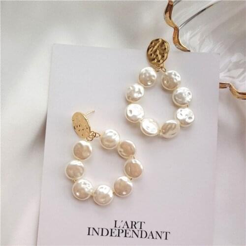 Big Hoop Drop Earrings for Women Korean Fashion Round Classic Pearls Hanging Earrings Gold Trendy Jewelry 2021 New Female Gift