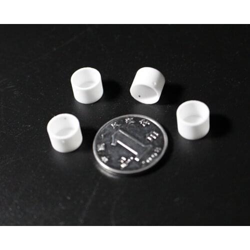 Multiple sizes / alumina crucible