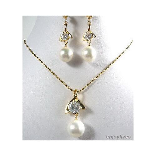 Free deliver Nobility Lucky Women White South Sea Shell Pearl Golden Crystal Pendant Necklace Earrings Set