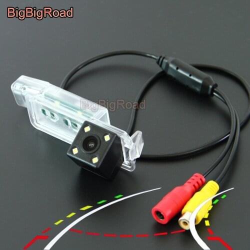 BigBigRoad Car Intelligent Dynamic Tracks Rear View CCD Camera For Volkswagen passat B7 B8 CC Lamando Scirocco Golf 7 MK7 VII