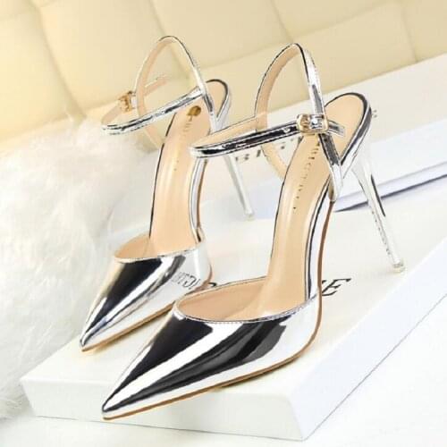European America Style Simple Super Thin High Heels Pointed Toe Shallow Cut Out Nightclub Slim One-Strap Women Sandals 20200526