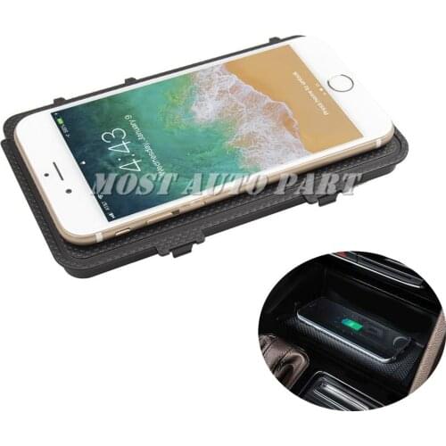Interior Car Wireless Charger Wireless Phone Fast Charging Pad For VW Jetta 2018-2021 The Phone With QI Wireless Charging