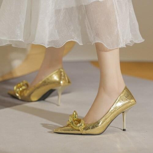 2021 Thin High Heels Pumps Shoes Women Fashion Pointed Toe Metal Chain Work Shoes Vintage Elegant Shallow Gold Pumps for Party