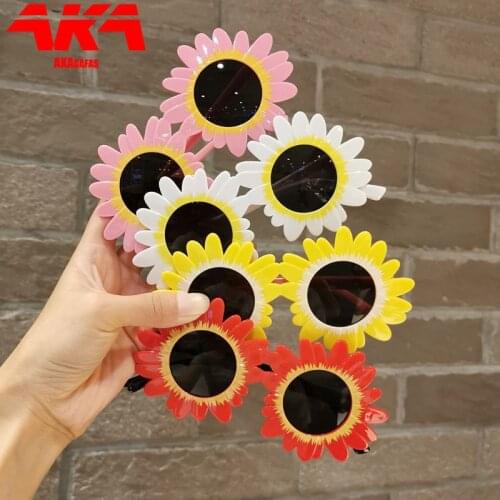 AKAgafas Funny Sunglasses Children Cute Sun Flower Glasses Boys/Girls Cool Eyeglasses Girl Luxury Designer Lentes De Sol Mujer