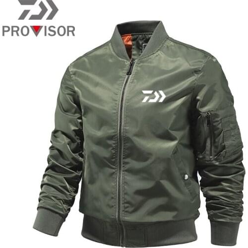 DAIWA Mens Softshell Jacket Autumn Streetwear Tactical Bomber Windbreaker Jackets Men Hooded Fishing Windproof Coats Daiwa 2021