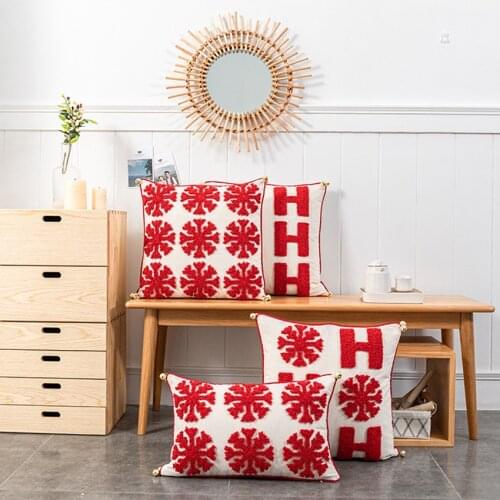 Christmas Cushion Cover 45x45cm/30x50cm Red Snowflake Pillow Cover Decorative Pillow Case Tufuted Cushion Covers