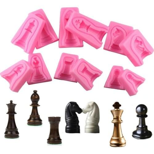 12pcs/set International Chess King Queen Knight Rook Pawn Bishop Double-Sided Fondant Cake Chocolate Molds Kitchen Baking Clay
