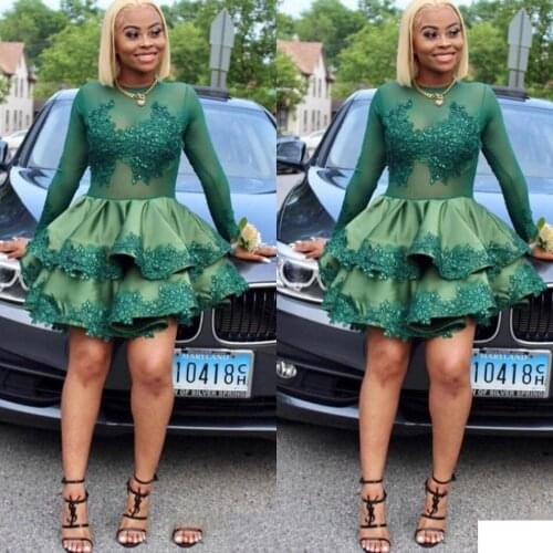 Dubai African Illusion Tull Long Sleeves Green Prom Dresses Custom Made Appliques Beaded Sexy Backless Formal Evening Gowns