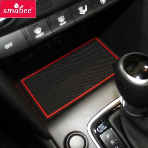 Smabee Car Gate Slot Cup Mat for Hyundai Kona 2019 2020 Cup Holder Anti-Slip Door Groove Non-slip Pad Accessories car styling