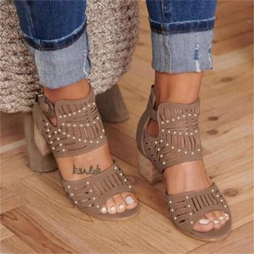 2020 Womens Sandals Summer Fashion Hollow Rhinestone Carved Womens Sandals Comfortable Thick Heel Large Size Womens Sandals99